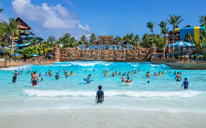 Adventure Wave Pool